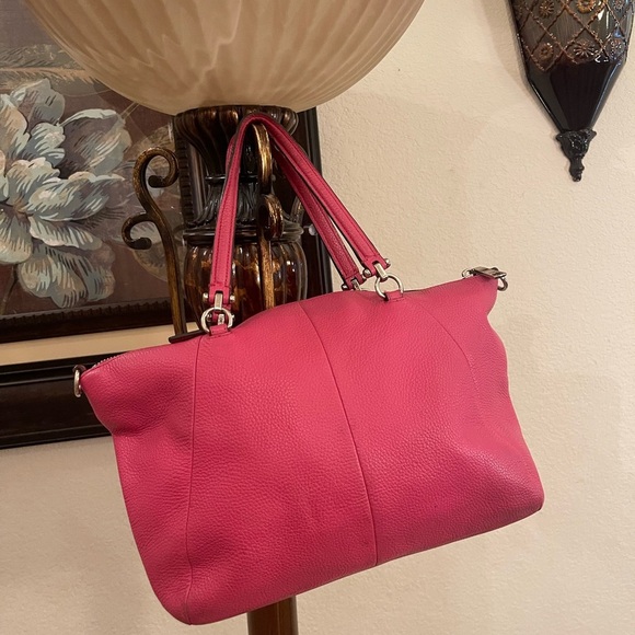 pink Coach bag - Picture 4 of 14